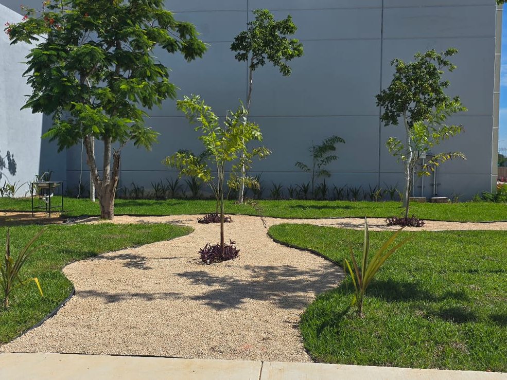 servicios de Mayan Garden