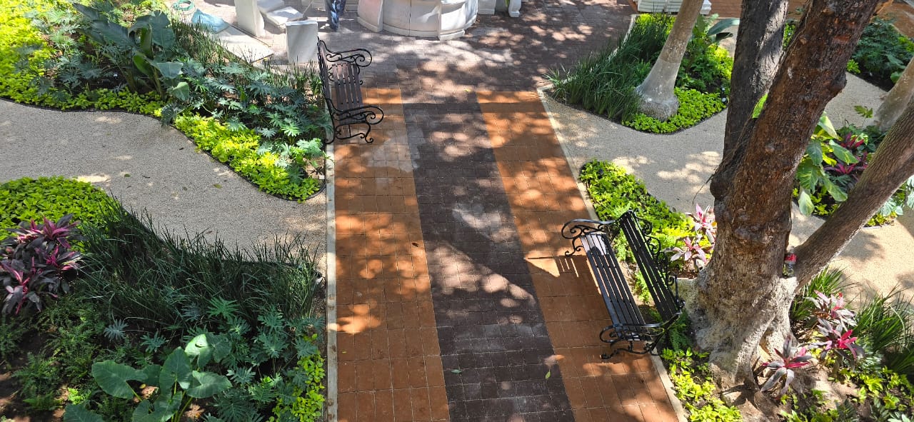 servicios de Mayan Garden