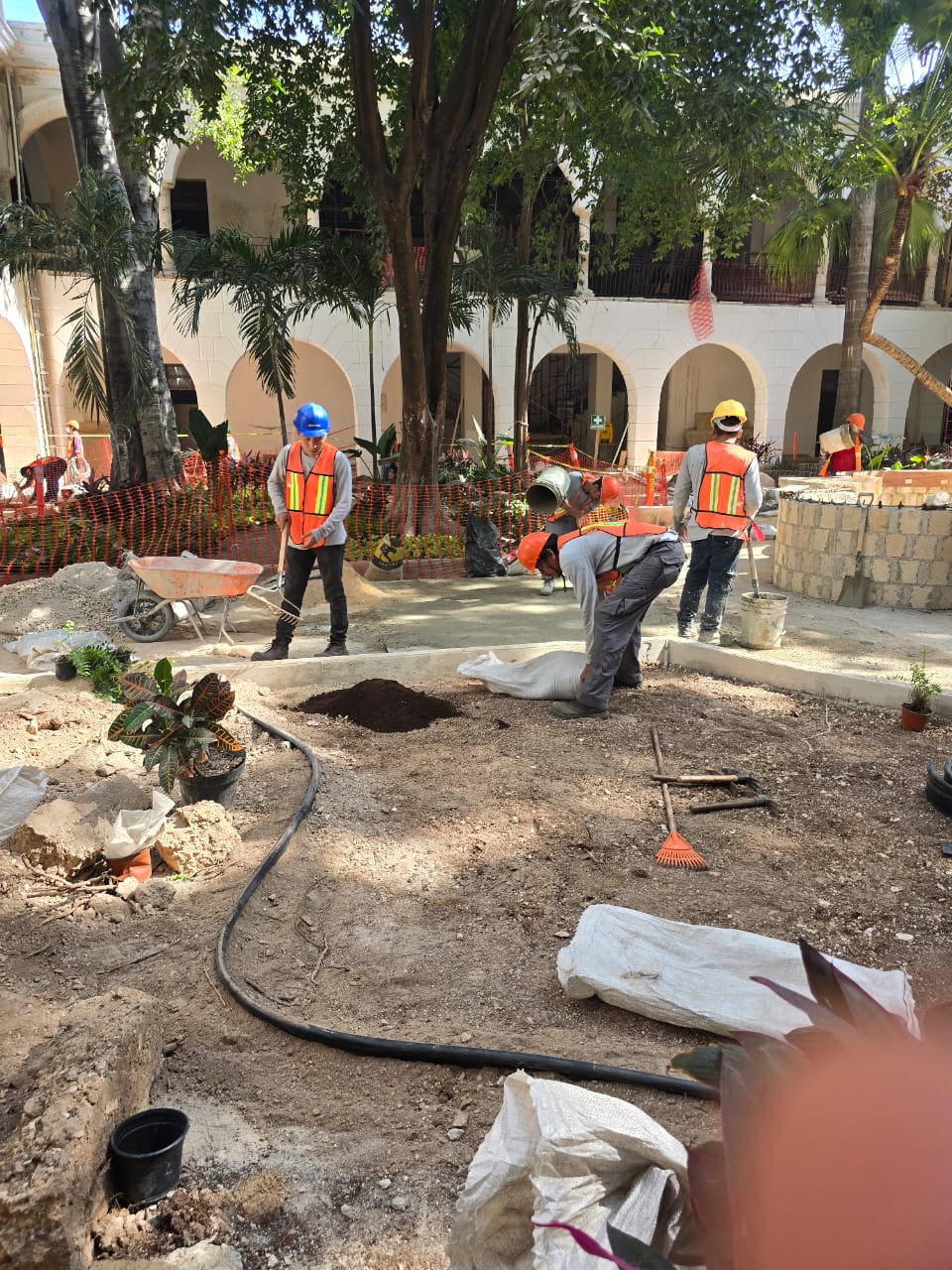 servicios de Mayan Garden