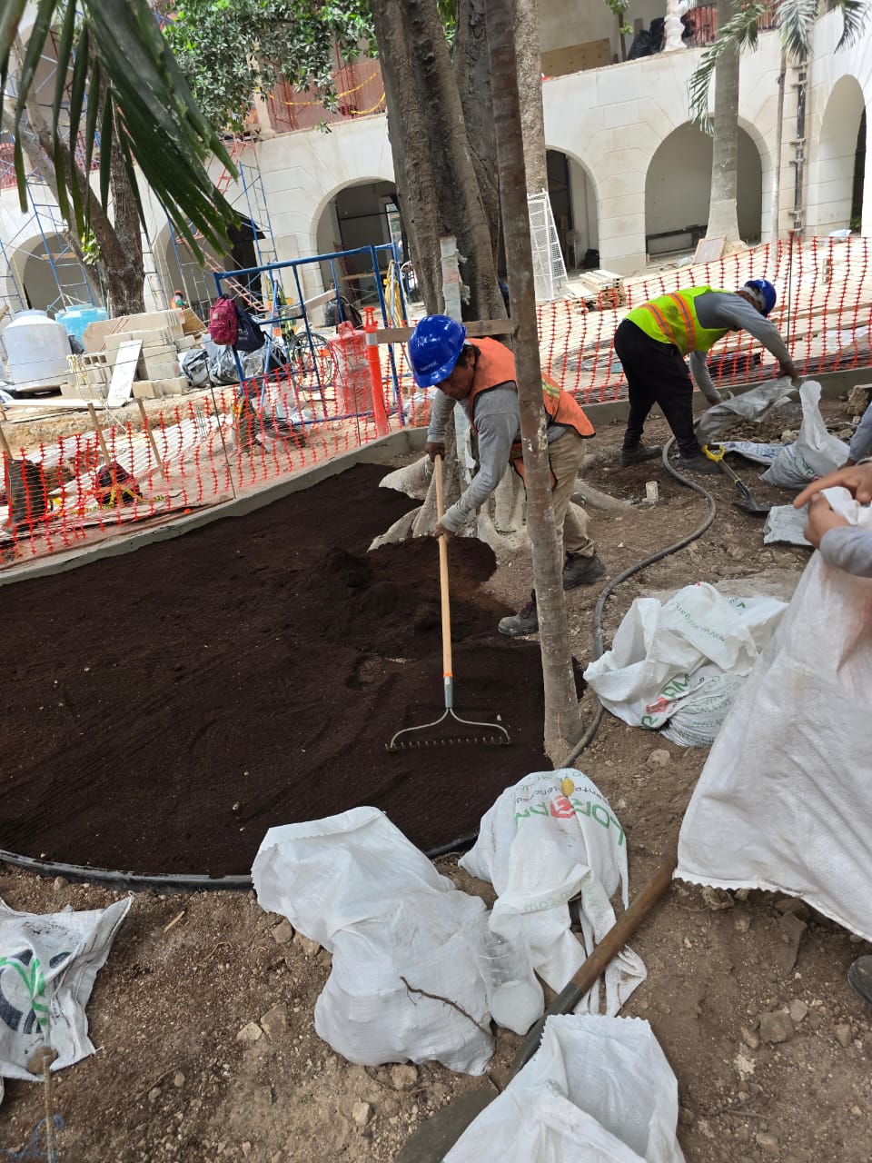 servicios de Mayan Garden